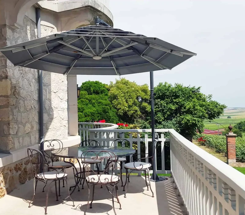 Parasol-Gardenart-Lusso-fixation-béton
