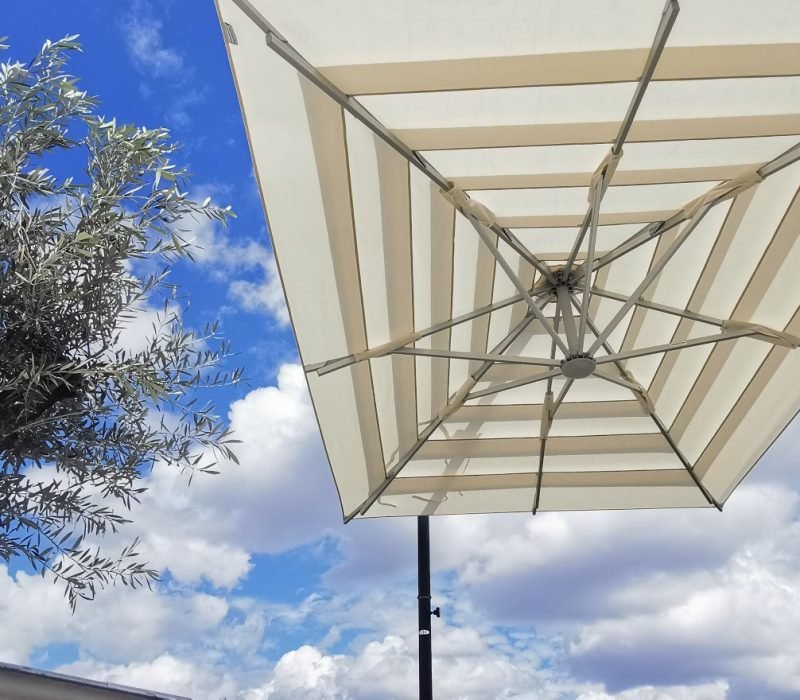 parasol LUSSO rooftop